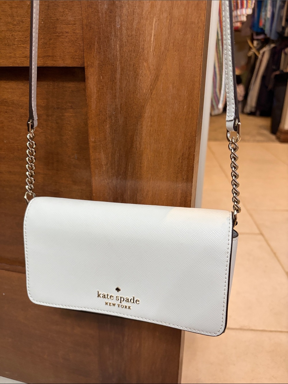 kate spade White Saffiano Leather Crossbody Wallet with silver Chain Strap